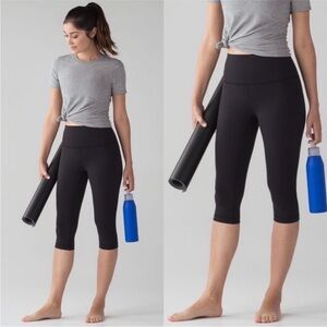 Lululemon Wunder Under Hi-Rise 1/2 Tight
*Full-On Luon 17" SZ 4